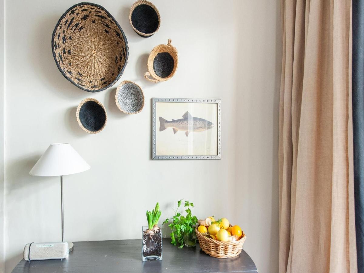 Nice Apartment In Menton With Balcony Terrace エクステリア 写真