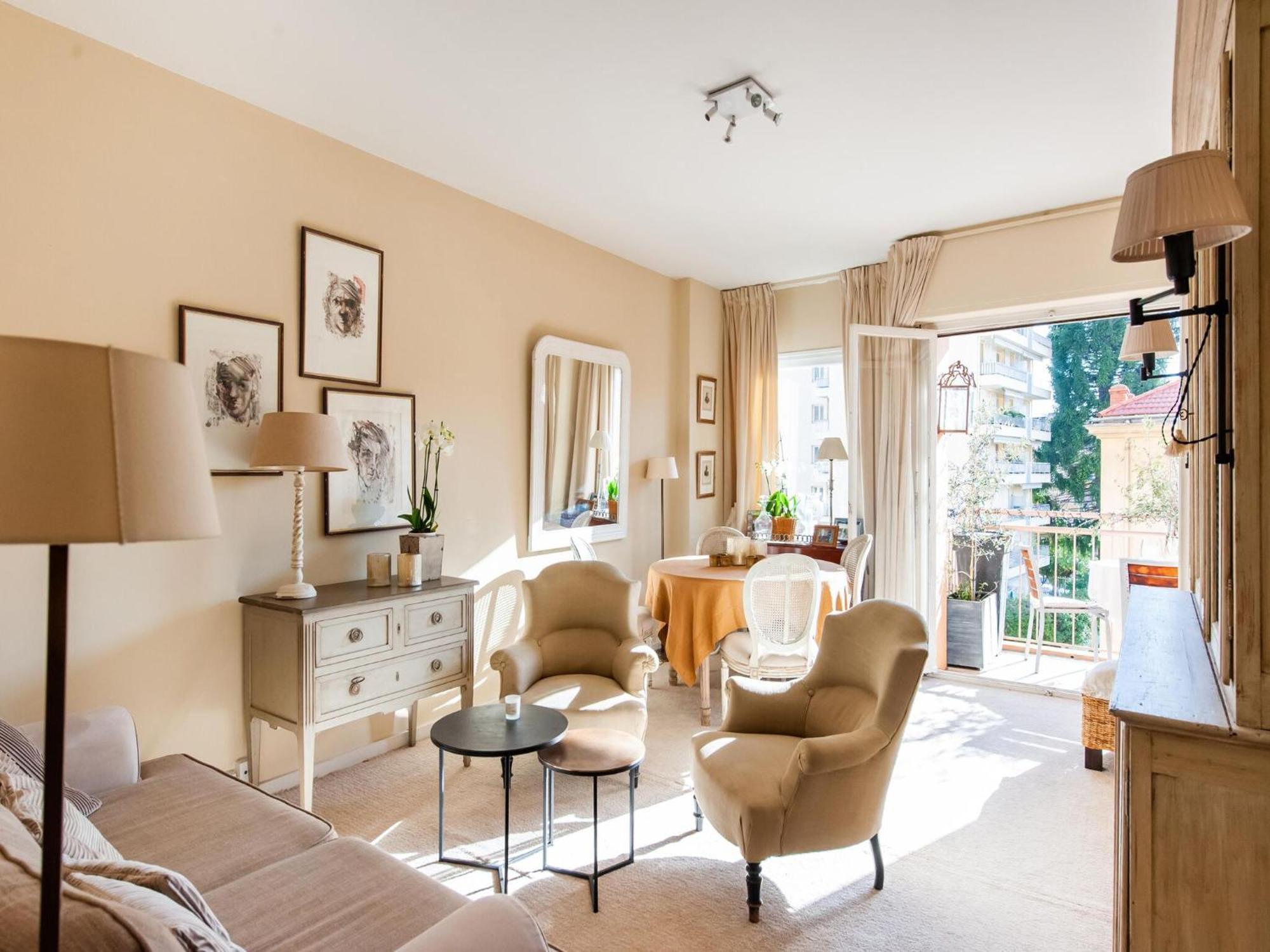 Nice Apartment In Menton With Balcony Terrace エクステリア 写真