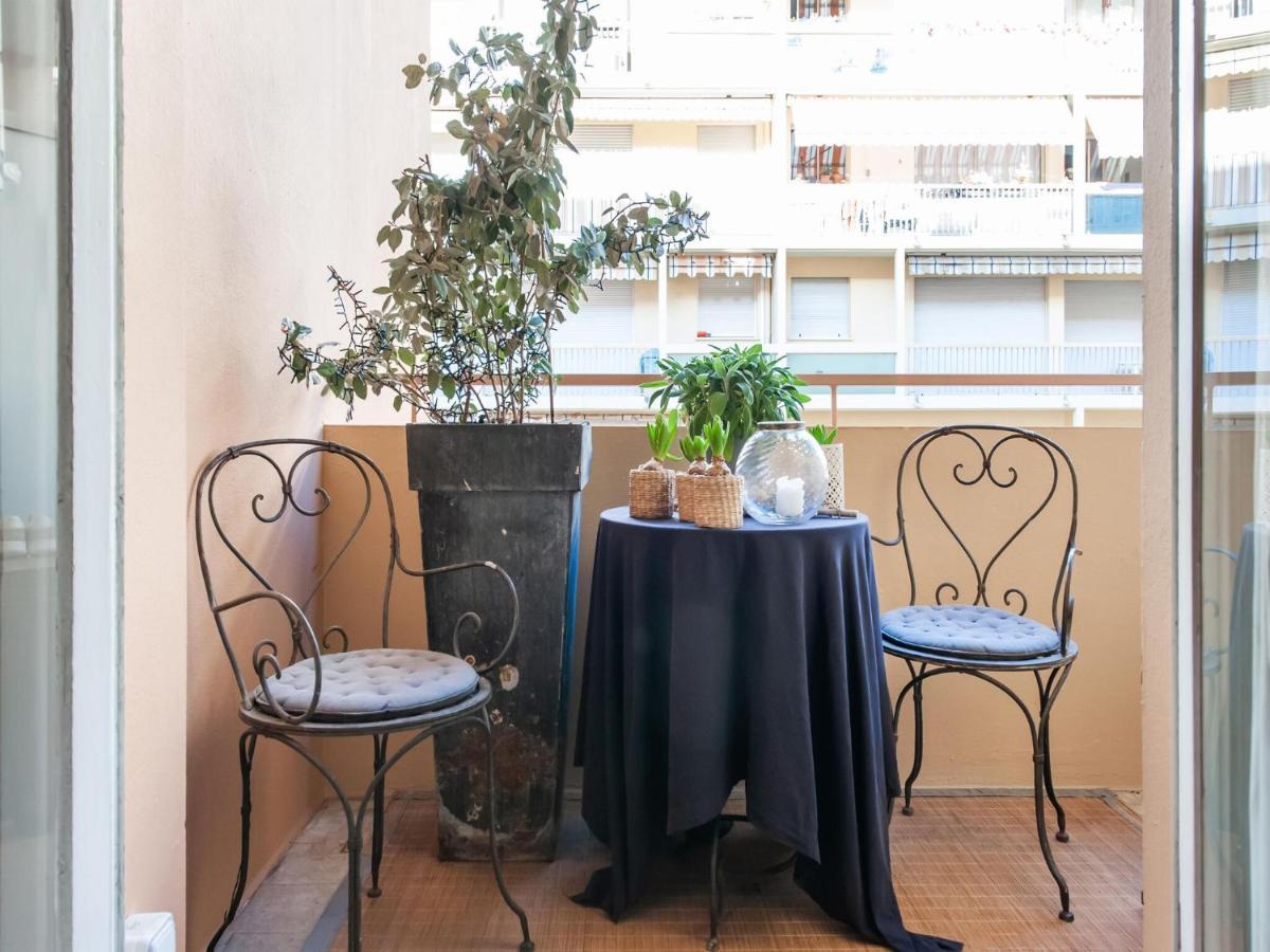 Nice Apartment In Menton With Balcony Terrace エクステリア 写真